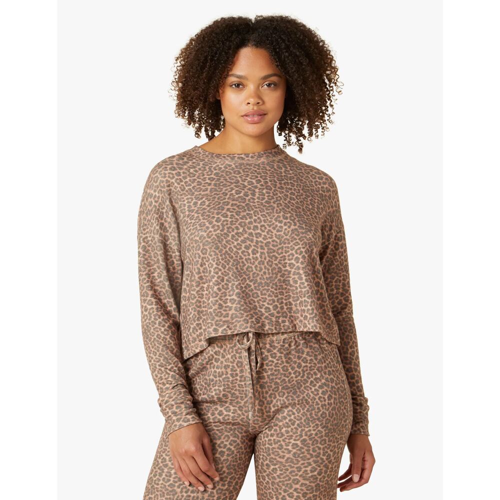 Beyond Yoga Favorite Raglan Cropped Pullover Classic Leopard Size Large